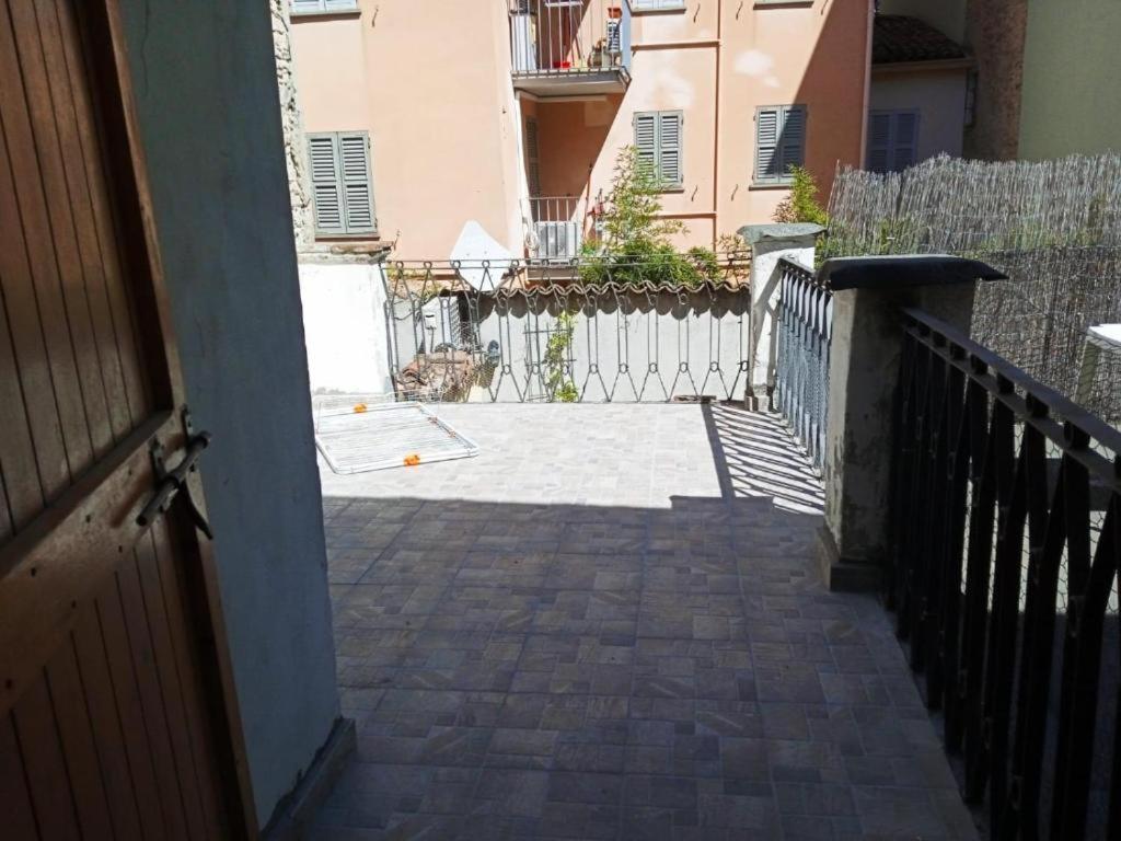 Piccolo Monolocale Con Angolo Cottura بارما المظهر الخارجي الصورة