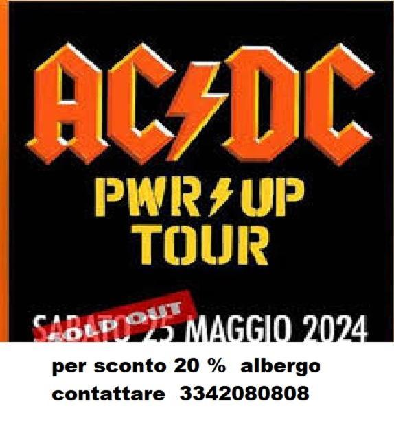 Piccolo Monolocale Con Angolo Cottura بارما المظهر الخارجي الصورة